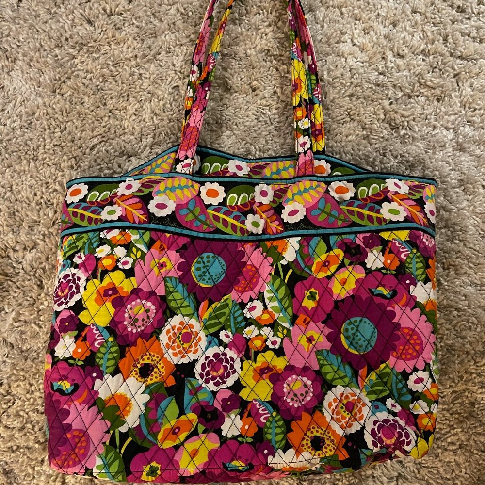 Vera Bradley Va Va Bloom Grand Tote Bag